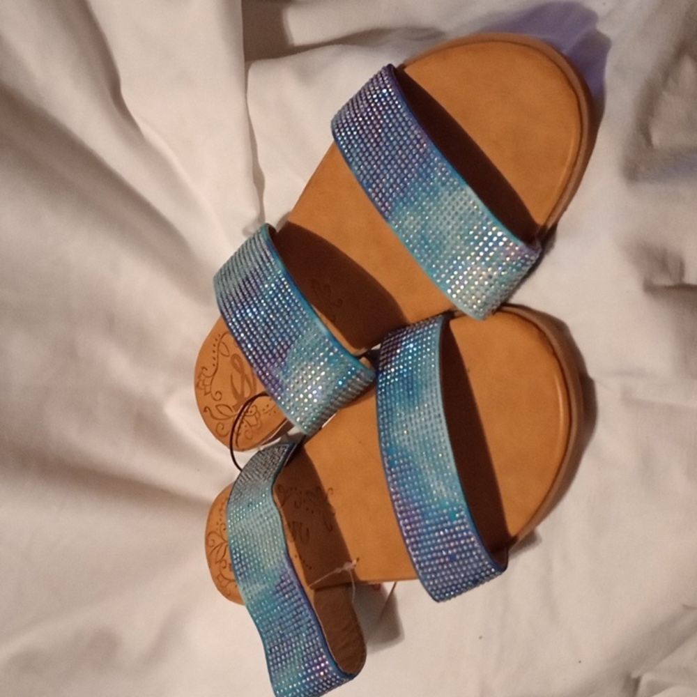 Suga sandals